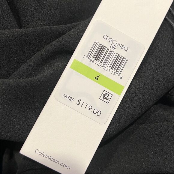 Calvin Klein • Crepe sheath dress - Picture 4 of 4